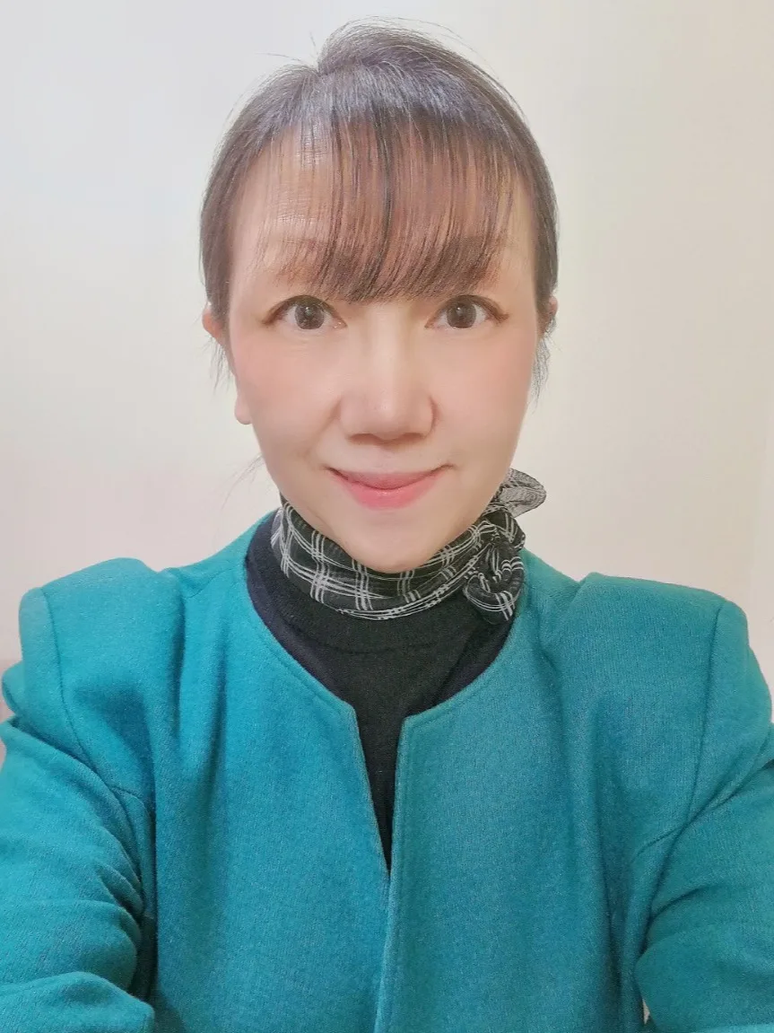 Dr. Caroline Xiong, Chadstone Acupuncture Centre — sole practitioner